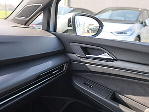 Volkswagen Golf VIII GTI DSG 20 navigation