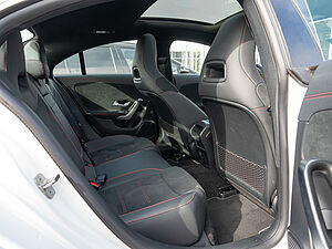 Mercedes-Benz CLA 250 4M Coupé AMG Sport Advanced Plus 4 navigation