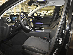 Mercedes-Benz C 180 T Avantgarde Advanced Plus 10 navigation