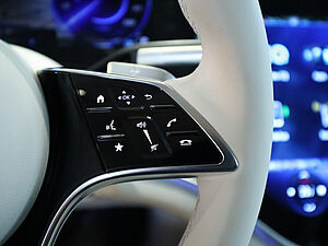 Mercedes-Benz EQS 580 4M AMG Line 27 navigation