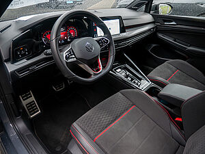Volkswagen Golf VIII GTI Clubsport 2.0 TSI DSG 9 navigation