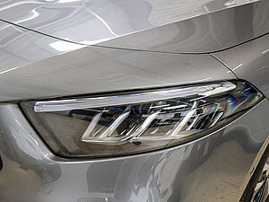 Mercedes-Benz A 200 d Progressive Advanced 31 navigation