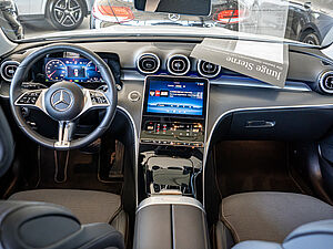 Mercedes-Benz C 300 e T Avantgarde 8 navigation
