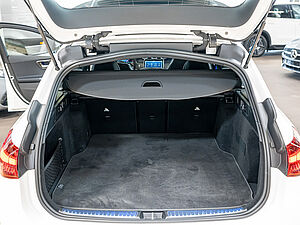 Mercedes-Benz C 300 T AMG Sport Premium 28 navigation