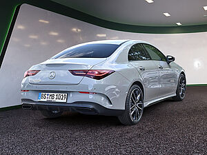 Mercedes-Benz CLA 220 d Coupé AMG Line 3 navigation