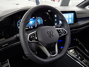 Volkswagen Golf VIII GTD 2.0 DSG 27 navigation