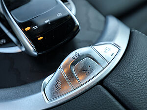 Mercedes-Benz C 200 4M Cabrio AMG Sport 16 navigation