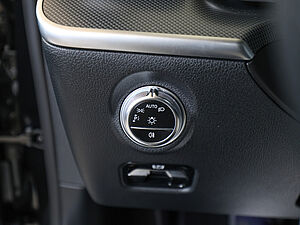 Mercedes-Benz C 200 T AMG Sport Advanced 19" 27 navigation