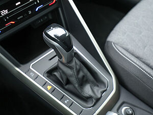 Volkswagen Taigo MOVE 1.5 TSI DSG 17 navigation