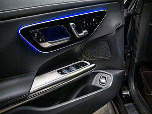 Mercedes-Benz CLE 200 Cabrio AMG Line 18 navigation