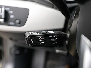 Audi A4 Avant S line 35 TFSI S tronic 27 navigation
