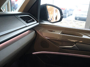 Volkswagen T7 Multivan 2.0 TSI Style lang 13 navigation
