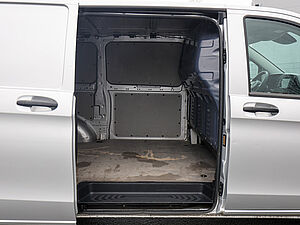 Mercedes-Benz Vito Kasten 114 Cdi lang 4 navigation