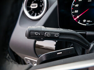 Mercedes-Benz GLA 180 Progressive 18 navigation
