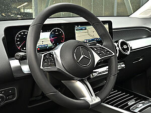 Mercedes-Benz GLB 200 d Progressive Advanced 27 navigation
