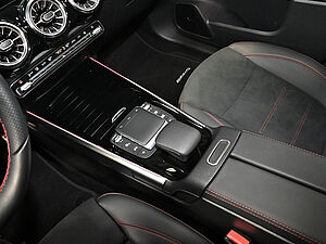 Mercedes-Benz EQB 350 4M AMG Sport Advanced Plus 14 navigation