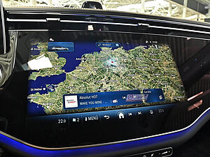Mercedes-Benz E 220 d 4M T AMG Sport Premium Superscreen 11 navigation