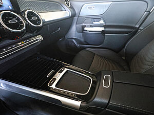 Mercedes-Benz GLB 180 Progressive Advanced 16 navigation