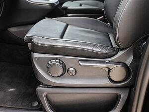 Mercedes-Benz V 300 d AVANTGARDE Lang 9 navigation