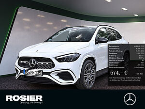 Mercedes-Benz GLA 200 AMG Line 1 navigation