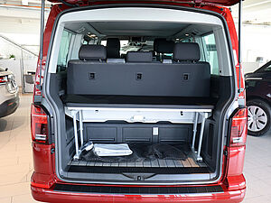 Volkswagen T6.1 California Beach 2.0 TDI DSG 35 navigation
