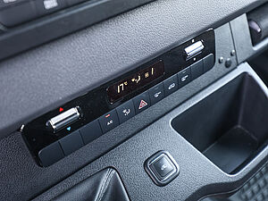 Mercedes-Benz Sprinter 317 CDI Tourer L2H2 14 navigation