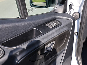 Mercedes-Benz Sprinter 317 CDI Tourer L2H2 29 navigation