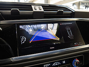 Audi Q3 35 TDI S line 11 navigation