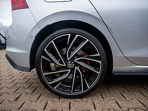 Volkswagen Golf VIII GTI Clubsport 2.0 TSI DSG 8 navigation