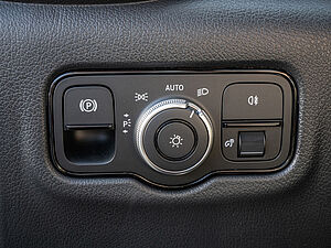 Mercedes-Benz Vito Mixto 17 navigation