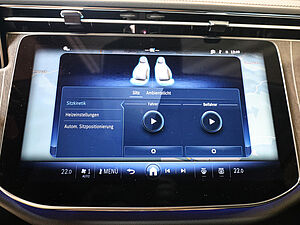 Mercedes-Benz E 220 d T Exclusive Premium 13 navigation