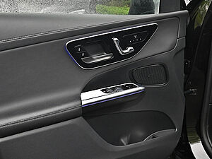 Mercedes-Benz GLC 300 d 4M AMG Sport Premium 27 navigation