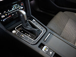 Volkswagen Passat Variant 1.5 TSI Business 18 navigation