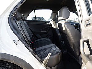 Volkswagen T-Roc 1.0 TSI R-Line 4 navigation