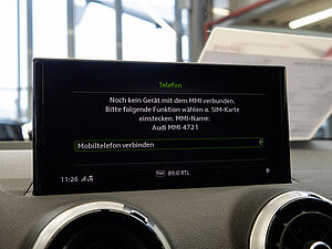 Audi Q2 35 TFSI S line 12 navigation