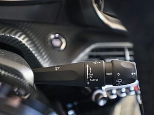 Peugeot 2008 2008e Allure Pack 28 navigation