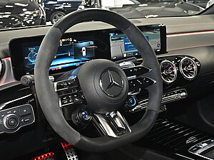 Mercedes-Benz A 45 AMG S 4M+ 28 navigation