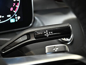 Mercedes-Benz C 300 e AMG Line 19 navigation