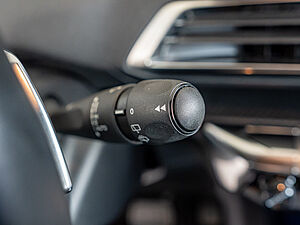 Peugeot 3008 Active Pack PT130 17 navigation