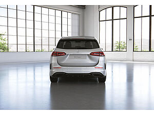 Mercedes-Benz B 250 e Edition 11 navigation