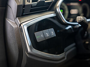 Audi Q3 S line 45 TFSI e S tronic 19 navigation
