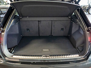 Audi Q3 S line 35 TFSI S tronic 27 navigation