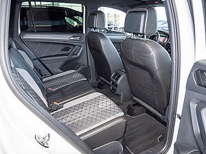 Volkswagen Tiguan 1.4 eTSI R-Line eHybrid 4 navigation