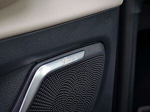 Mercedes-Benz V 300 d 4M Exclusive Edition Lang AMG 22 navigation