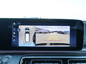 Mercedes-Benz V 300 d AVANTGARDE Extralang 13 navigation