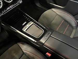 Mercedes-Benz B 250 e AMG Sport Advanced Plus 13 navigation