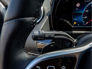 Mercedes-Benz GLA 250 4M Progressive 17 navigation