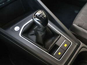 Volkswagen Golf VIII Goal 1,5 l TSI 17 navigation