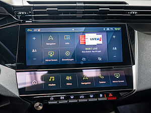 Peugeot 408 GT HYBRID 136 e-DSC 9 navigation