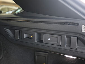 Volkswagen Passat R-Line 2.0 TDI 4M 34 navigation